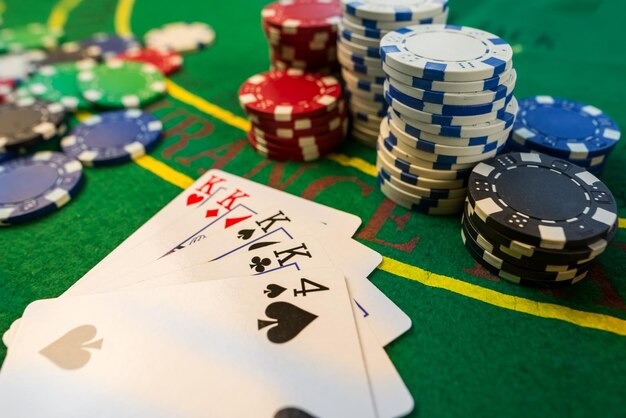 agen goal55 mobile app interface showing live-dealer tables and sportsbook markets